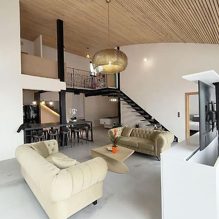 הוילה בוקר Industrial Luxury Nimes & Arles מראה חיצוני תמונה
