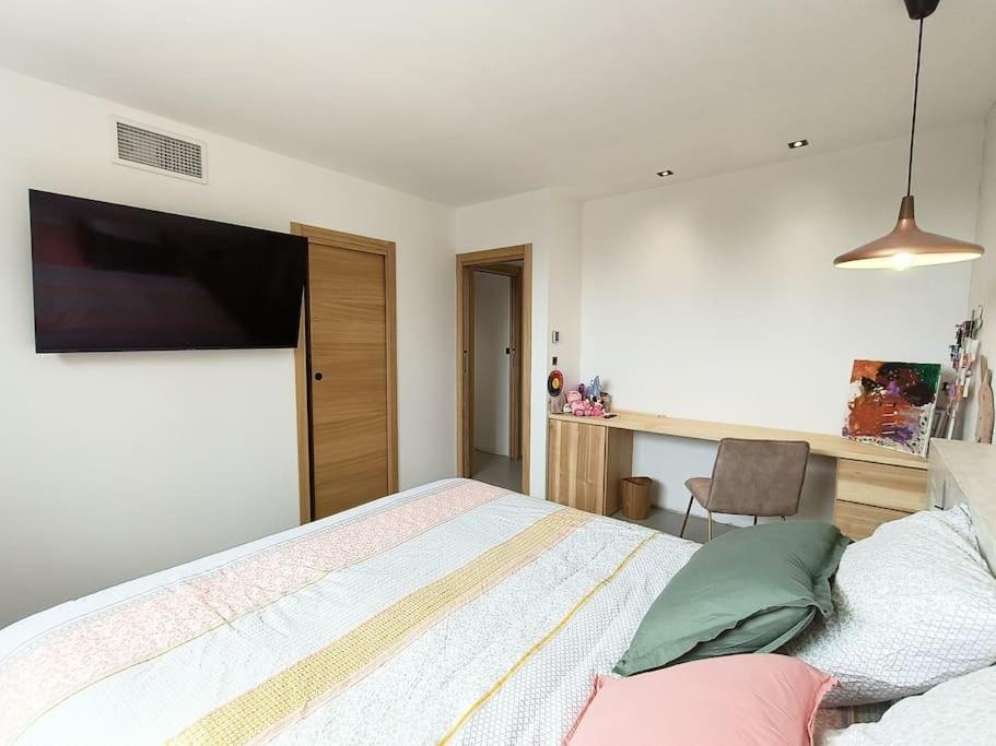 הוילה בוקר Industrial Luxury Nimes & Arles מראה חיצוני תמונה